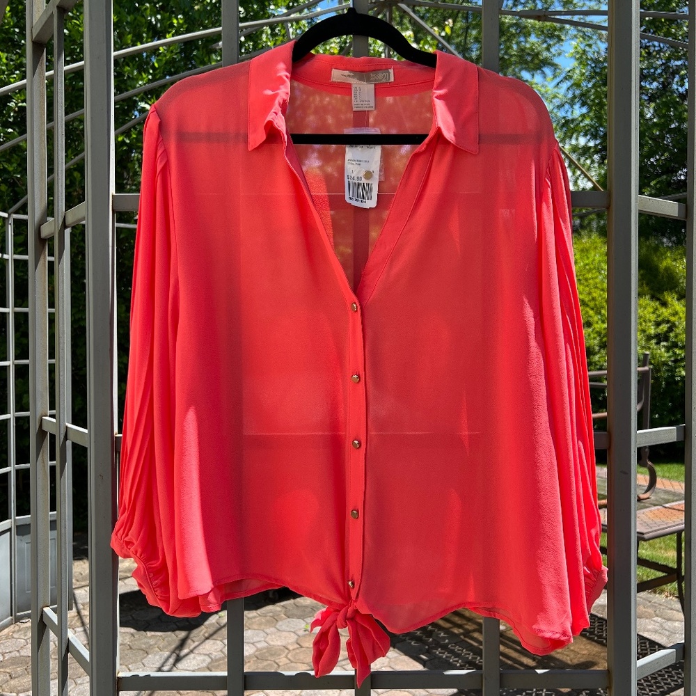 NWT Sheer Woven Tie Front Blouse - Size L